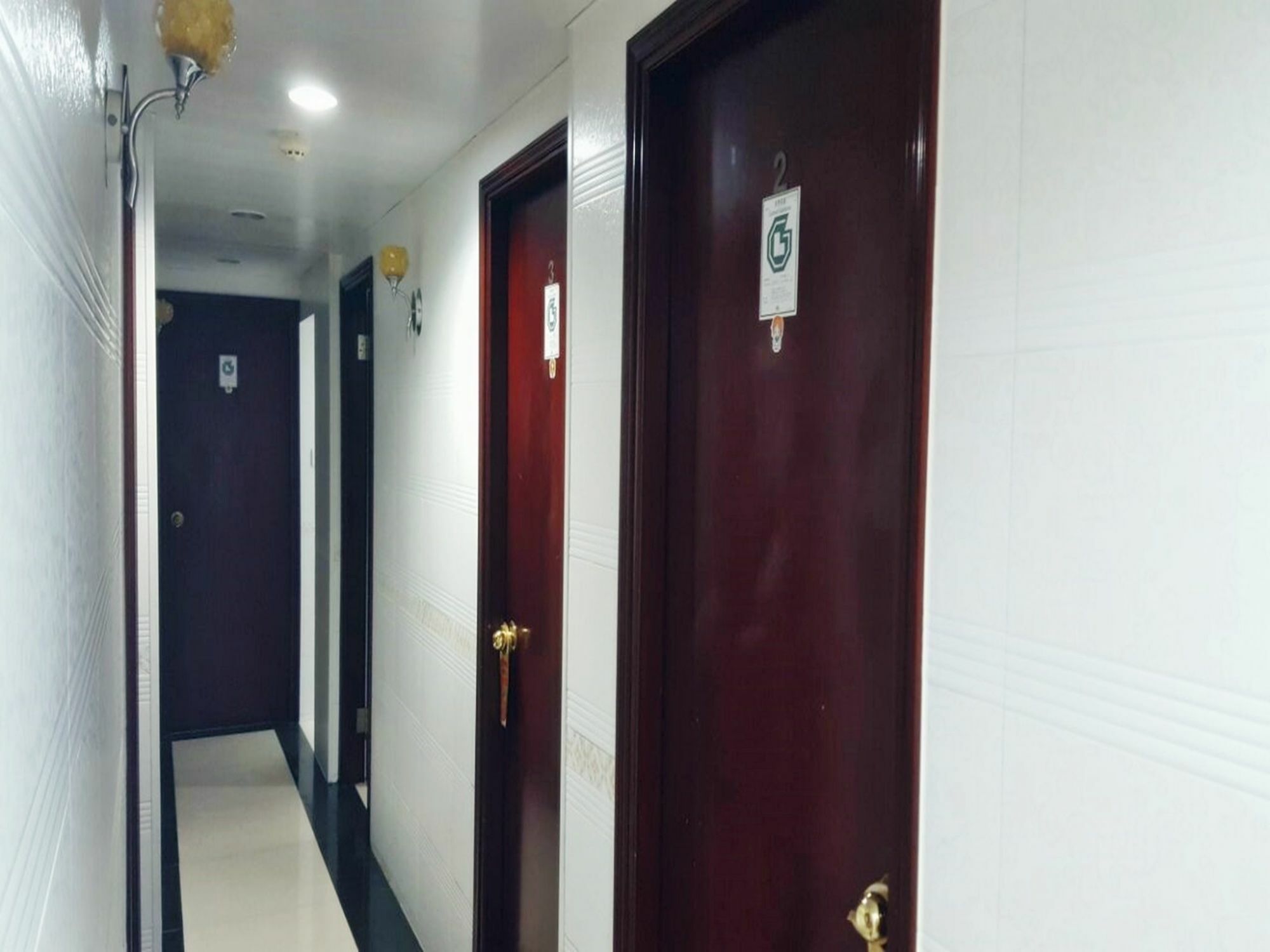 Cynthia'S Inn Kowloon  Екстериор снимка